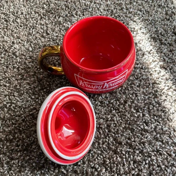 Krispy Kreme Santa Mug With Lid Gold Handle Christmas Holiday Festive Drinkware - Picture 3 of 6
